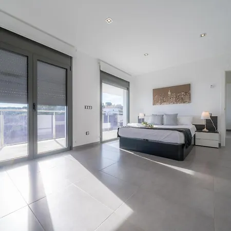 Sunset Lux House - Ideal Familias En Zona Residencial & Aircon Willa *